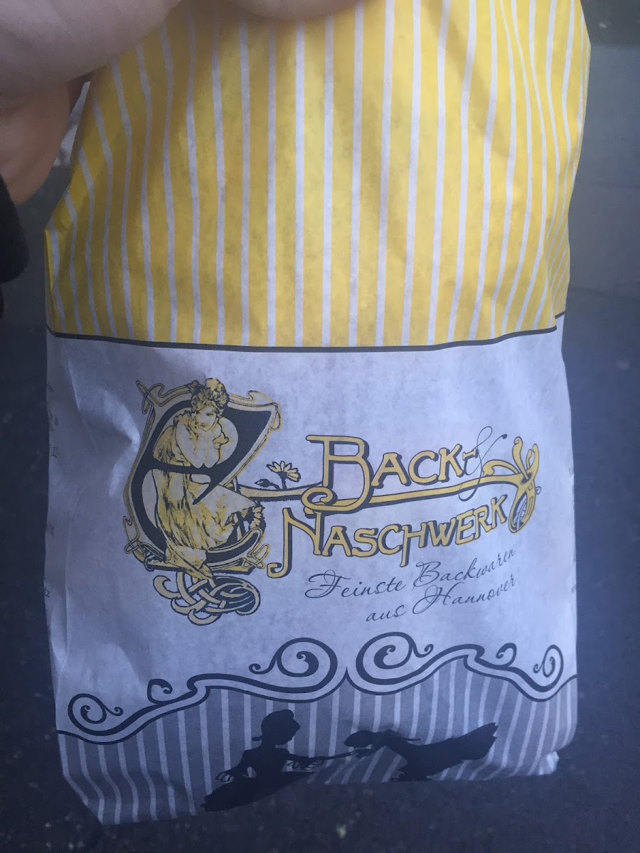 Papiertüte mit dem Back- und Naschwerk Logo, Feinste Backwaren aus Hannover